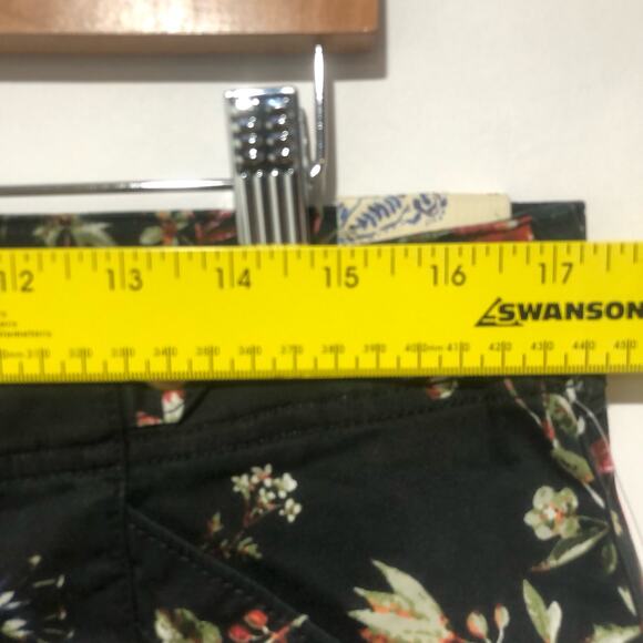 Athropologie Womens Pilcro Mid-Rise Demilune Floral Utility Pants size 32 - Picture 6 of 13